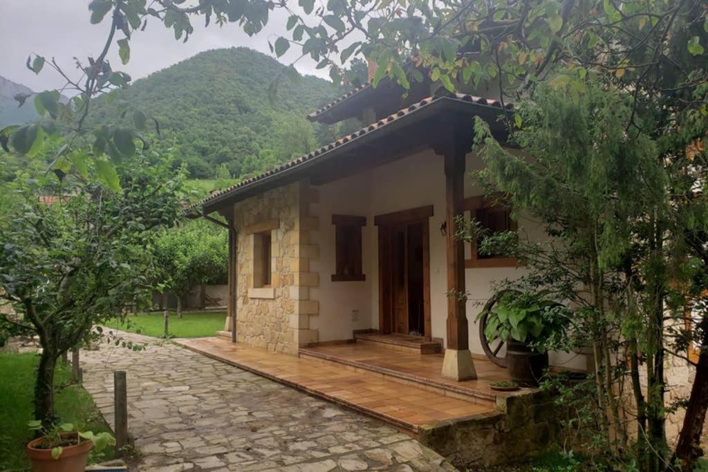 Casa El Vinadal Villa Arguebanes Eksteriør bilde