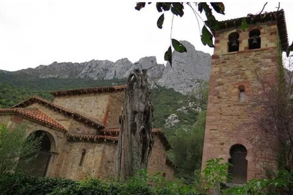 Casa El Vinadal Villa Arguebanes Eksteriør bilde